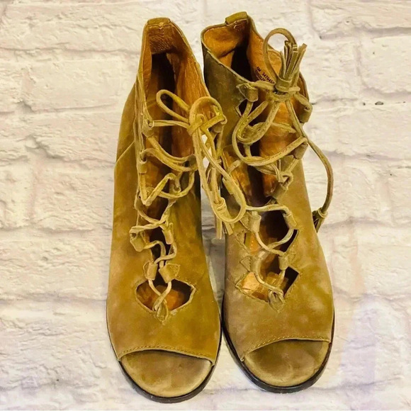 FRYE Women's Gabby Ghillie Block Heel Sandal Peep Toe Lace Up Bootie - Picture 5 of 15